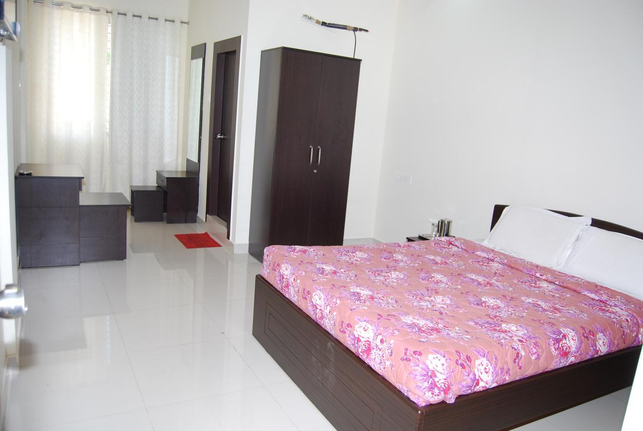 Pratham Residency Hotel Mysore Exterior photo
