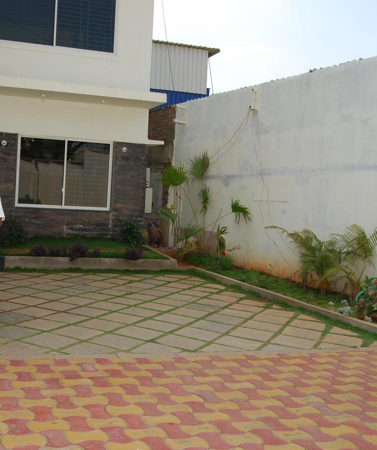 Pratham Residency Hotel Mysore Exterior photo